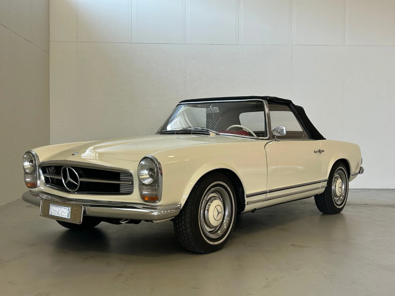 Mercedes 230 SL Pagoda