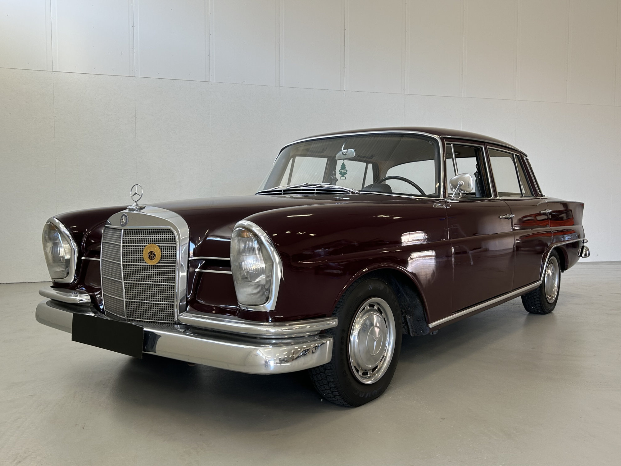 Mercedes-Benz 220 Sb