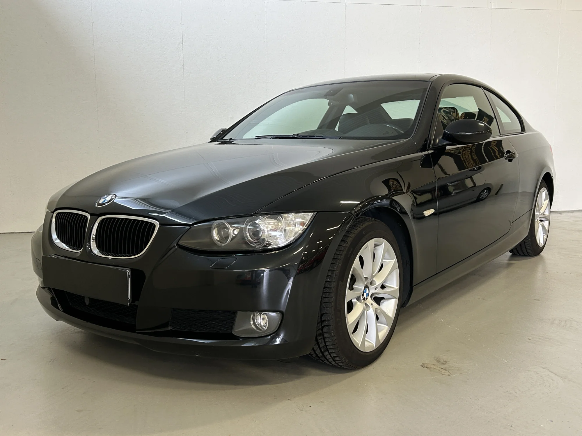 BMW 320i Coupé